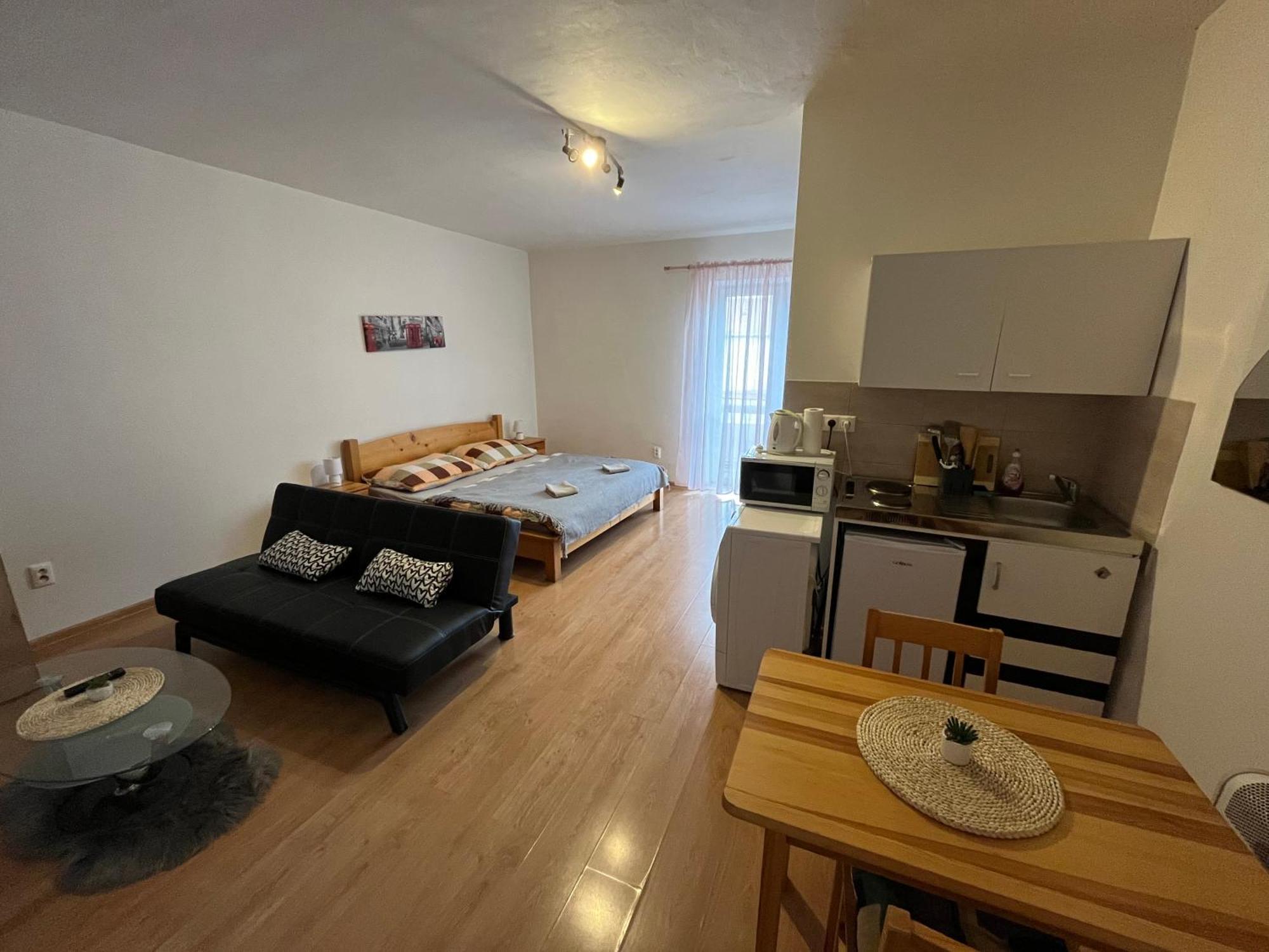באנסקה ביסטריצה Apartman Centrum מראה חיצוני תמונה
